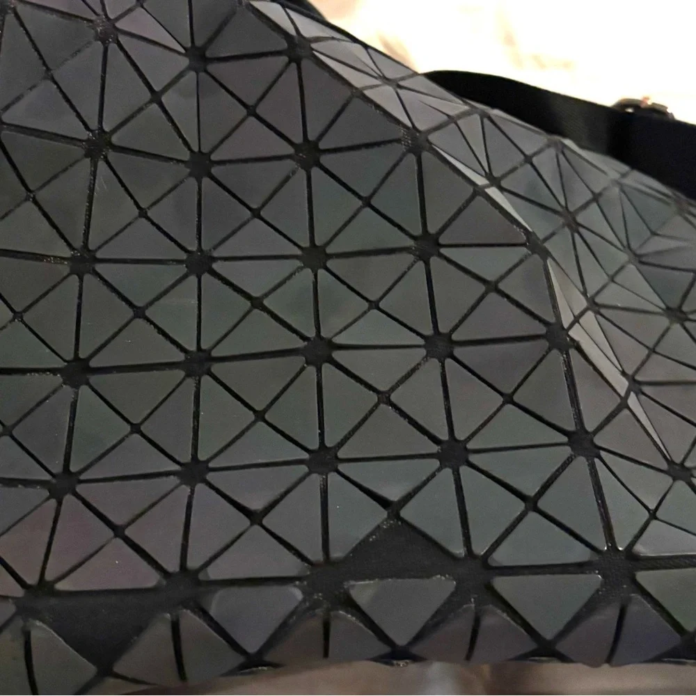 Handmade Geometric Pattern Backpack - Picture 7 of 7